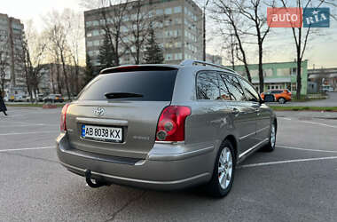 Універсал Toyota Avensis 2006 в 