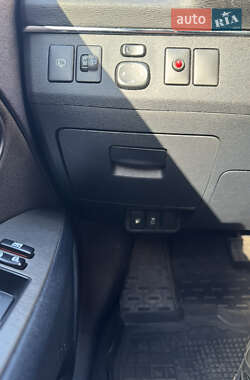 Седан Toyota Avensis 2009 в 