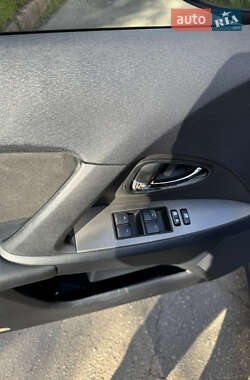 Седан Toyota Avensis 2009 в 