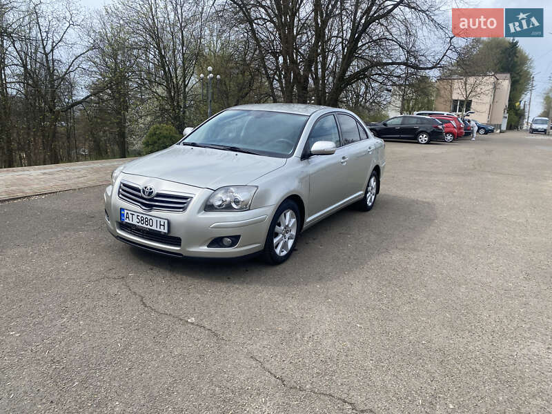 Toyota Avensis 2008