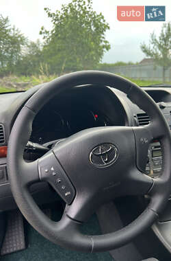 Седан Toyota Avensis 2006 в 
