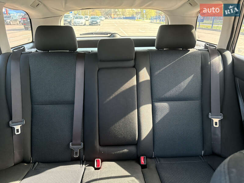 Универсал Toyota Avensis 2007 в Шептицькому