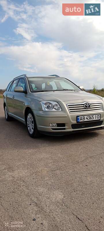 Універсал Toyota Avensis 2003 в Бару