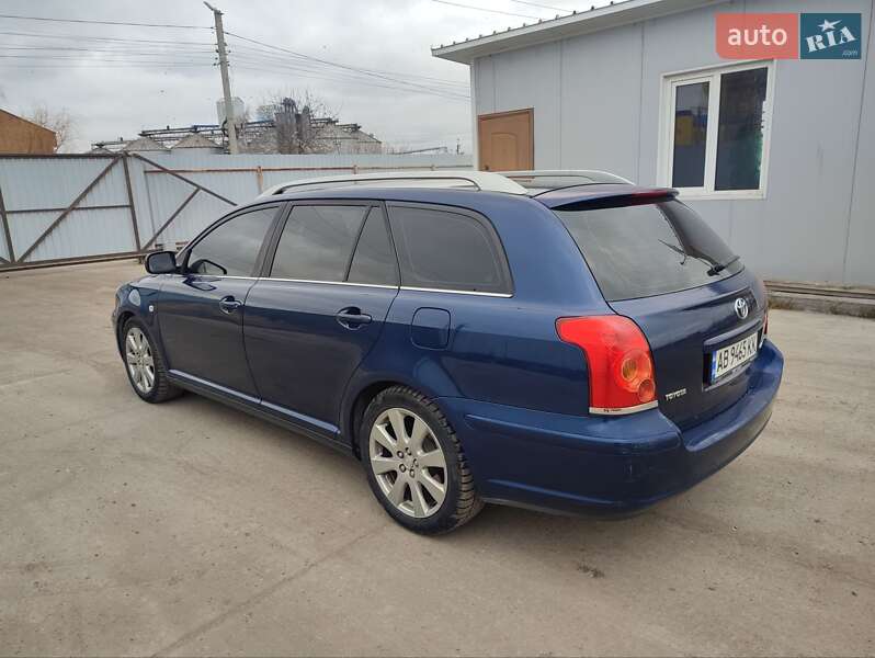 Универсал Toyota Avensis 2005 в 