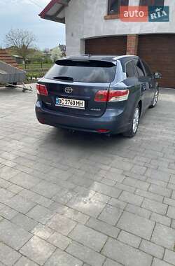 Универсал Toyota Avensis 2010 в 