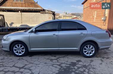 Лифтбек Toyota Avensis 2006 в 