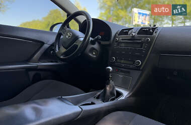 Седан Toyota Avensis 2008 в 