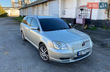 Универсал Toyota Avensis 2005 в 