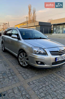 Універсал Toyota Avensis 2008 в Гайвороні