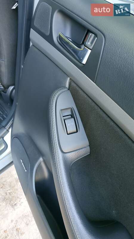 Універсал Toyota Avensis 2007 в Сокалі