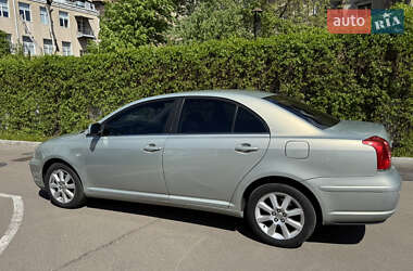 Седан Toyota Avensis 2005 в 