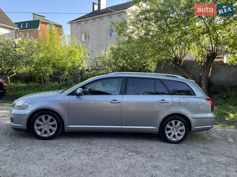 Универсал Toyota Avensis 2008 в Виннице