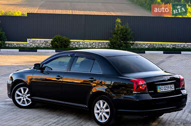 Седан Toyota Avensis 2007 в Копычинце