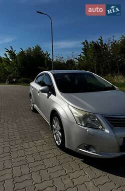 Седан Toyota Avensis 2009 в 
