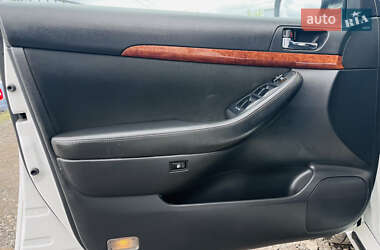 Седан Toyota Avensis 2008 в 