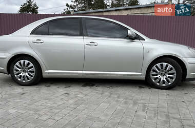 Седан Toyota Avensis 2005 в  фото 5 Седан Toyota Avensis 2005 в