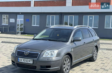 Універсал Toyota Avensis 2005 в 