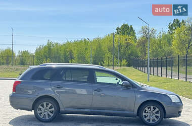 Універсал Toyota Avensis 2005 в 