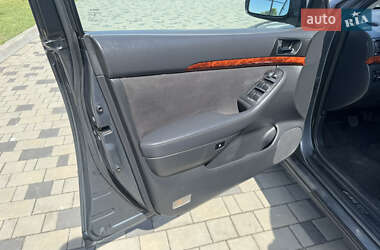 Універсал Toyota Avensis 2005 в 