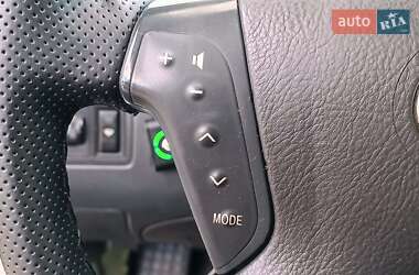 Седан Toyota Avensis 2004 в 
