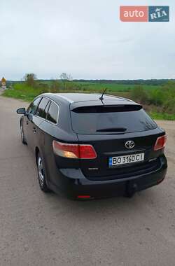 Універсал Toyota Avensis 2011 в 