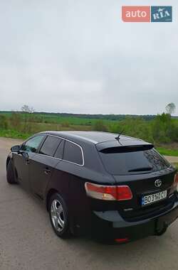 Універсал Toyota Avensis 2011 в 