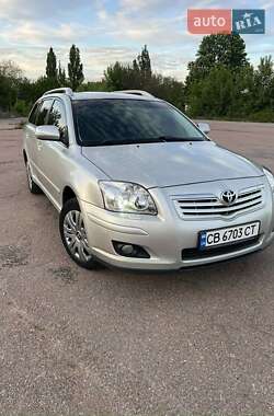Універсал Toyota Avensis 2006 в Прилуках