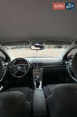 Універсал Toyota Avensis 2006 в 