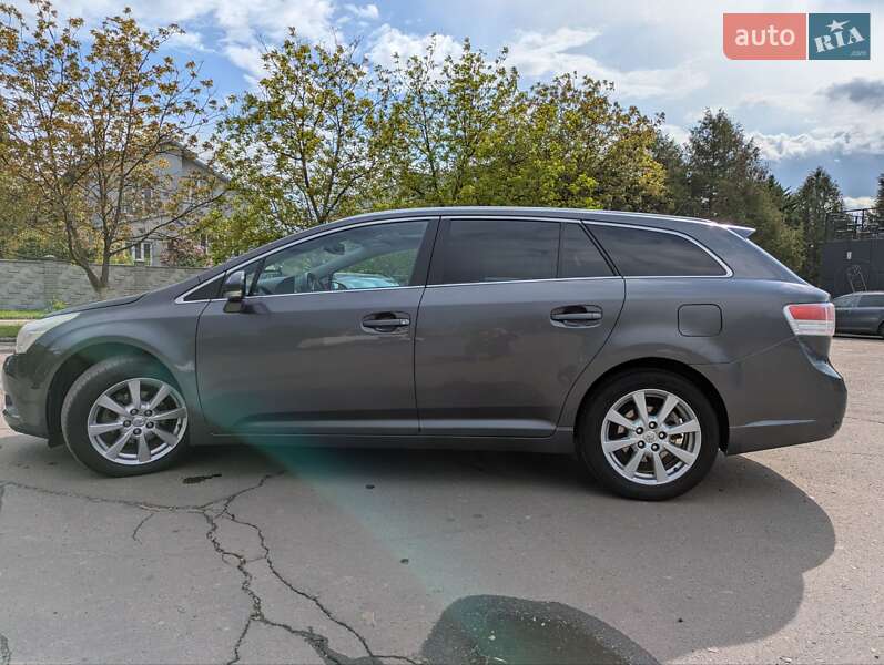 Универсал Toyota Avensis 2009 в Ровно фото 5 Универсал Toyota Avensis 2009 в Ровно