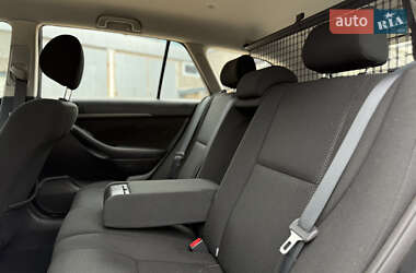 Універсал Toyota Avensis 2006 в 