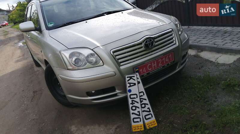 Универсал Toyota Avensis 2005 в Виннице