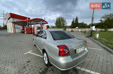 Седан Toyota Avensis 2008 в 
