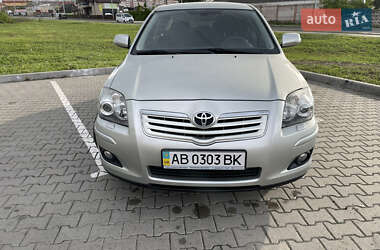 Седан Toyota Avensis 2008 в 