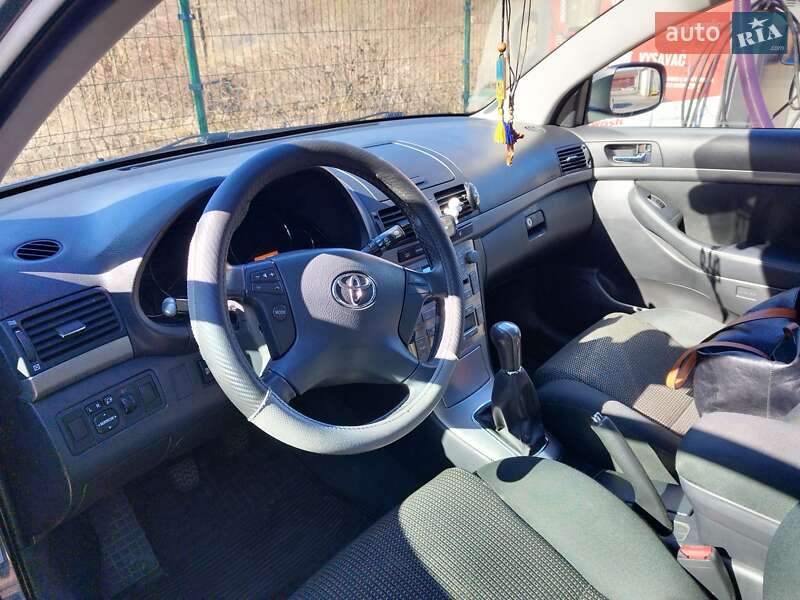 Универсал Toyota Avensis 2007 в Коломые