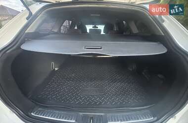 Універсал Toyota Avensis 2013 в 