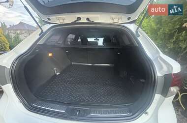 Універсал Toyota Avensis 2013 в 
