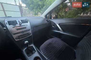 Універсал Toyota Avensis 2013 в 