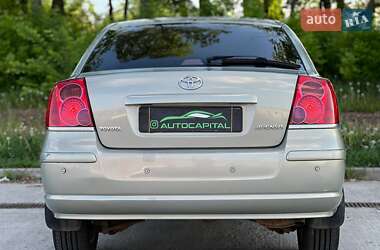 Ліфтбек Toyota Avensis 2005 в 