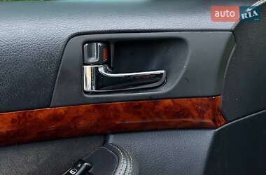 Ліфтбек Toyota Avensis 2005 в 