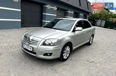 Седан Toyota Avensis 2007 в Ізяславі