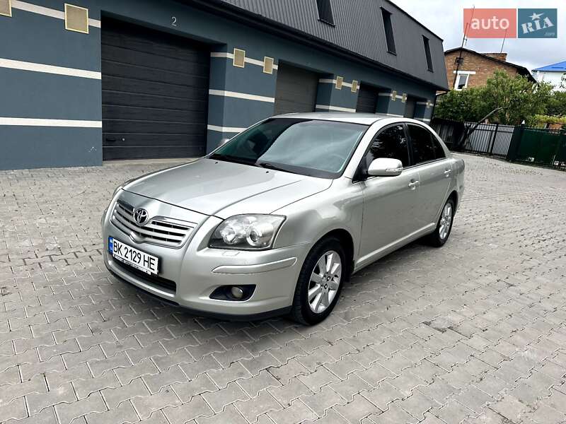 Седан Toyota Avensis 2007 в 