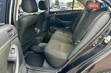 Седан Toyota Avensis 2007 в 
