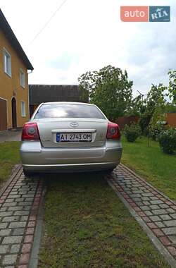 Седан Toyota Avensis 2006 в 