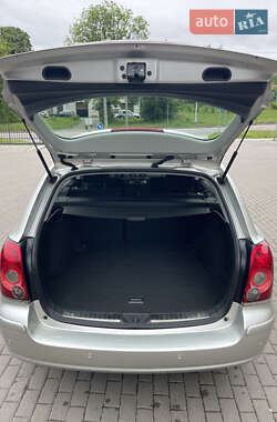 Универсал Toyota Avensis 2008 в 