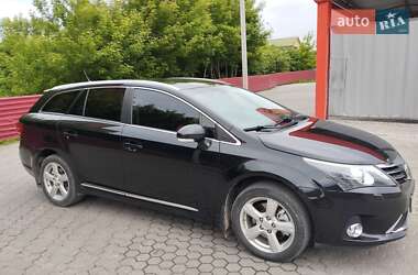 Універсал Toyota Avensis 2012 в 