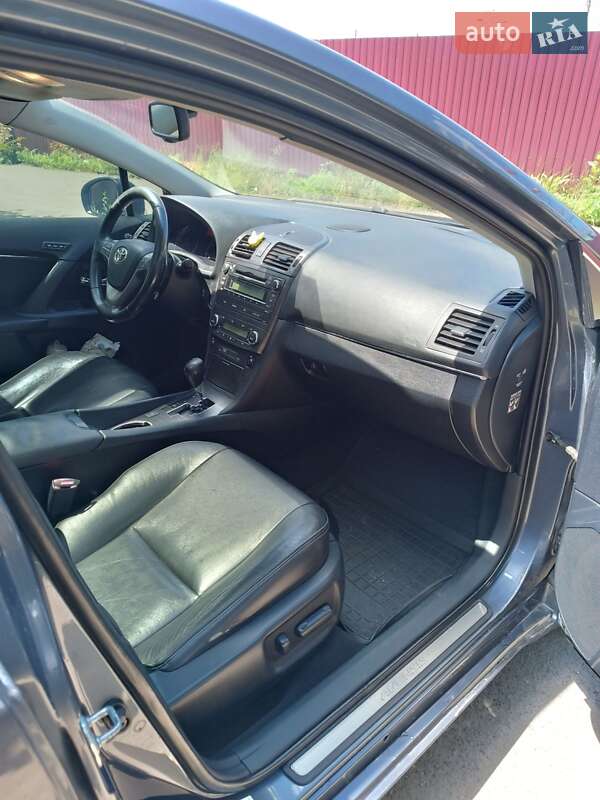Універсал Toyota Avensis 2008 в Одесі