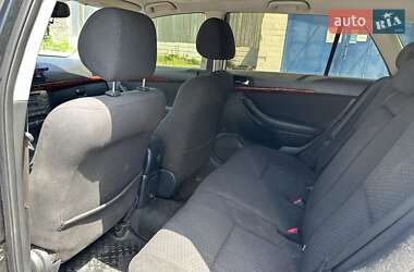 Универсал Toyota Avensis 2005 в 