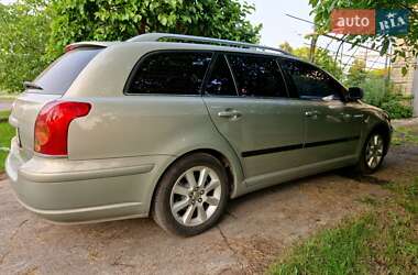 Универсал Toyota Avensis 2004 в 