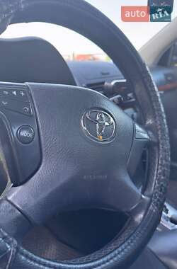 Седан Toyota Avensis 2007 в 