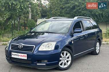 Універсал Toyota Avensis 2004 в Хмельницькому
